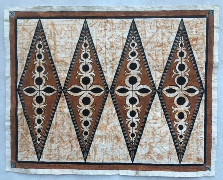 Tongan tapa cloth artwork titled Fakaneifua by Sulieti Fieme'a Burrows
